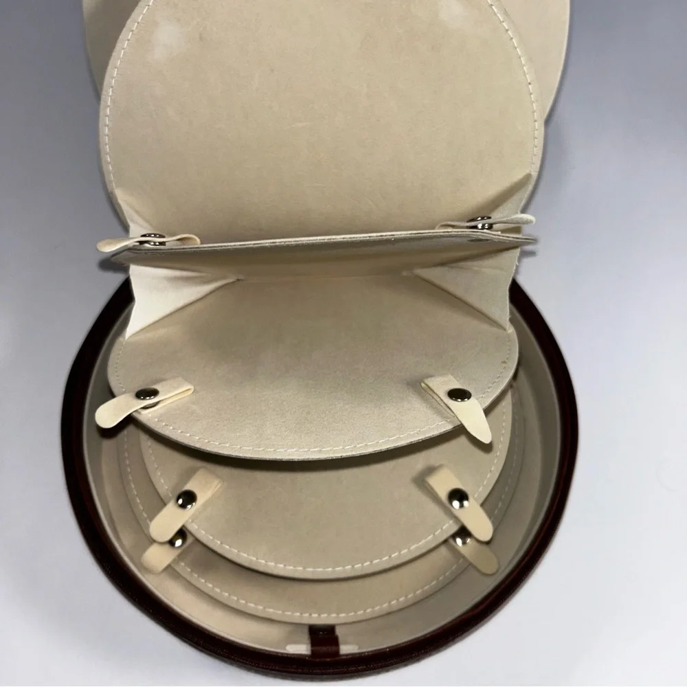 PreZerve Traveling Leather‎ Look Zip Up Jewelry Case, Multi Sections, Hard Case